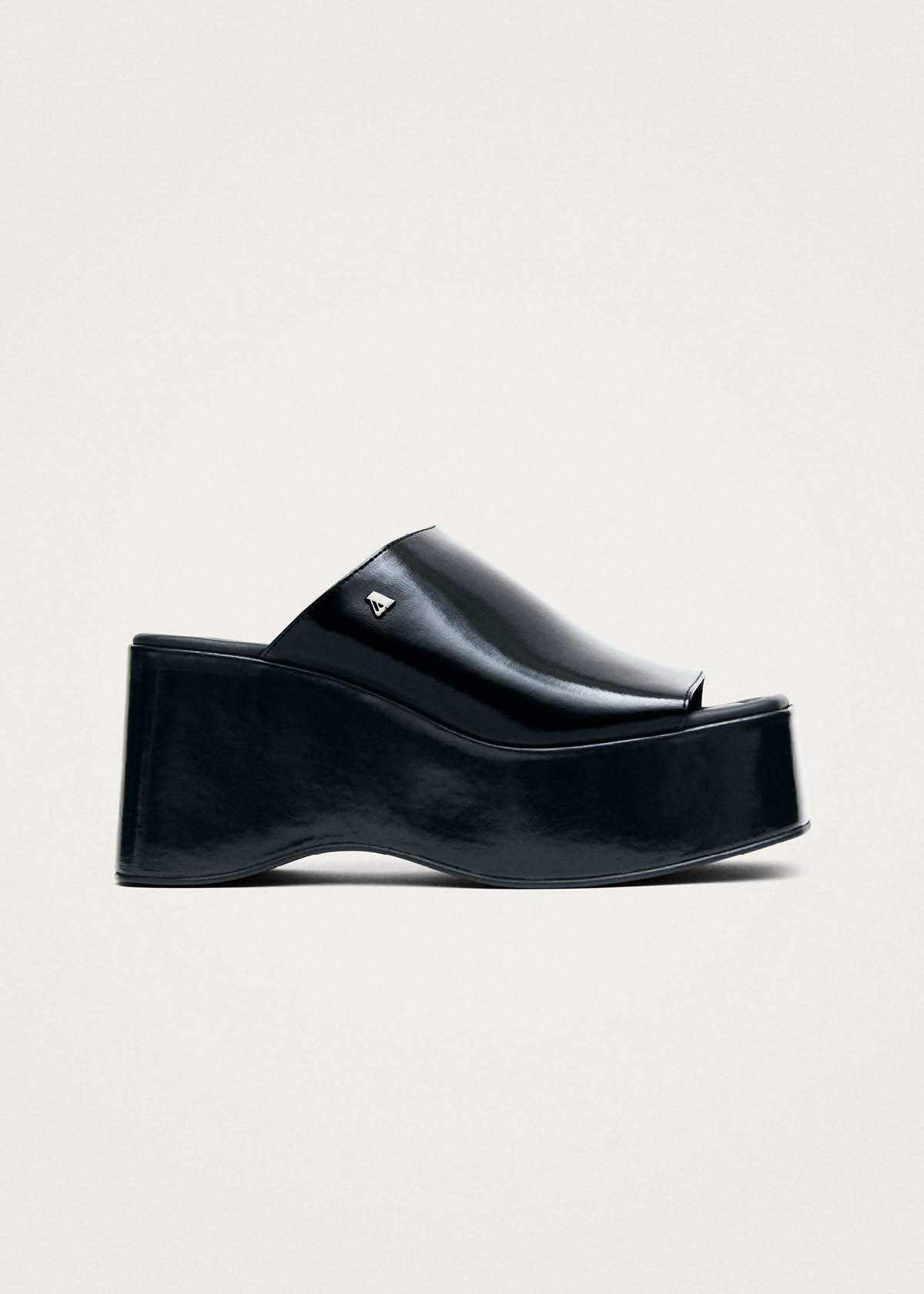 vale-black-leather-sandals-3